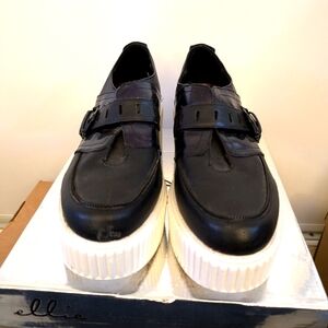 Black & White Sam Eldelman platform creeper size 10